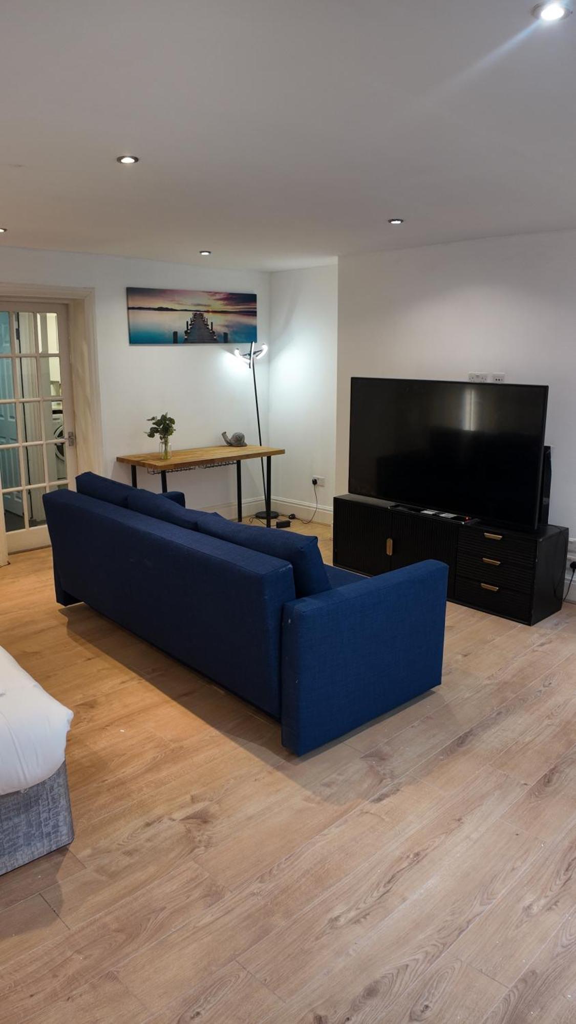 Ideal 2bhk In Upper Berkeley Bk1 Апартаменты *